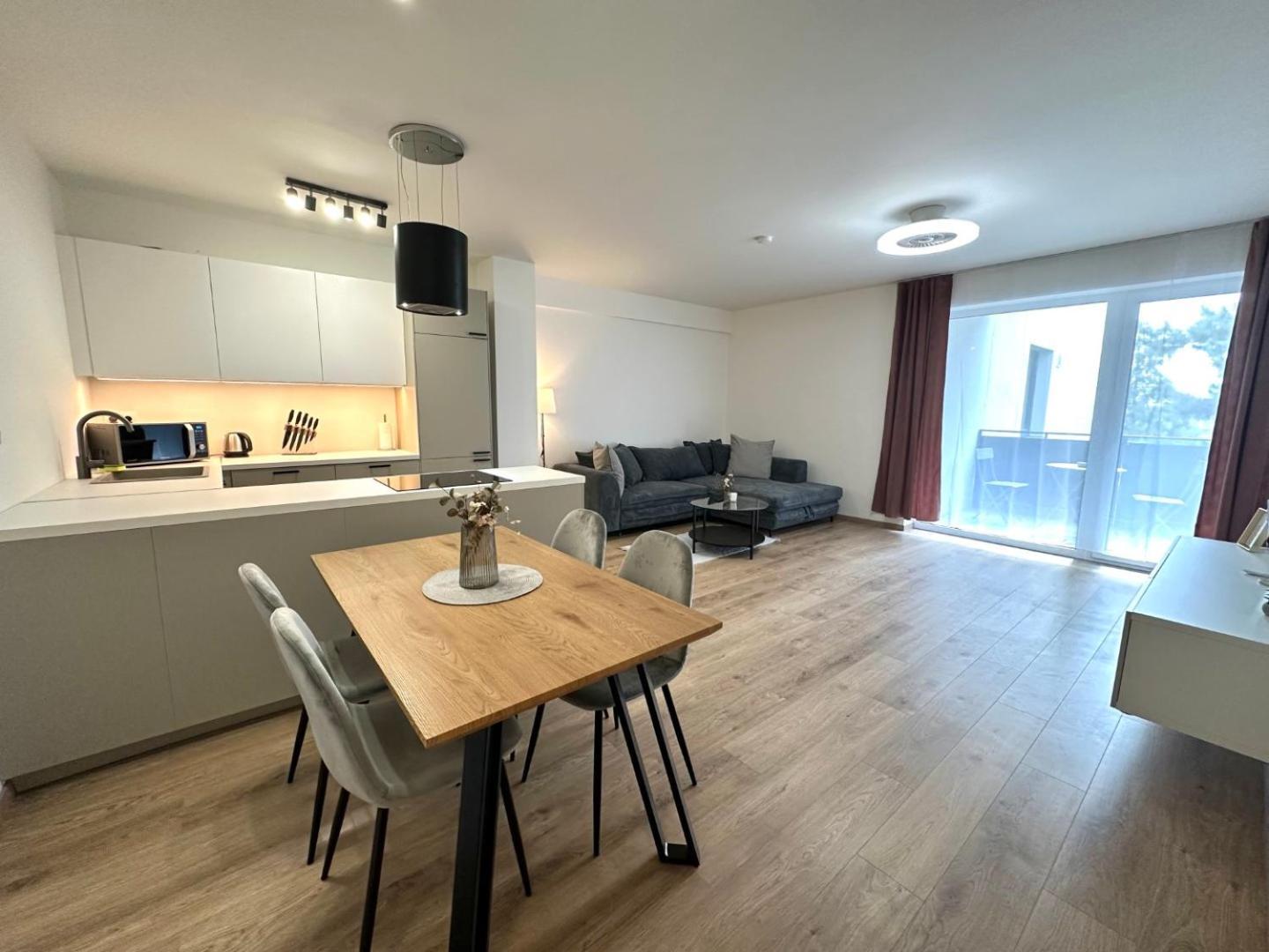 2 Room Apartment, New Building, Balcony, 208 Rovinka Exteriör bild
