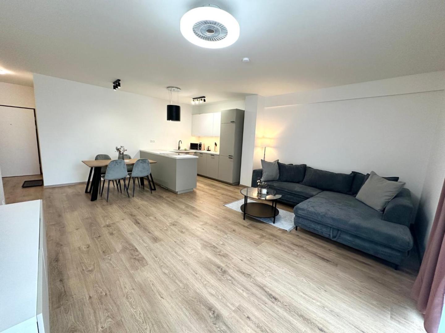 2 Room Apartment, New Building, Balcony, 208 Rovinka Exteriör bild